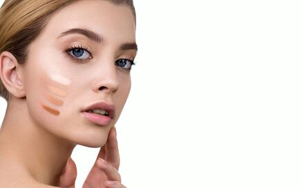 Schminken im Sommer: Make-up vs. BB-Creme